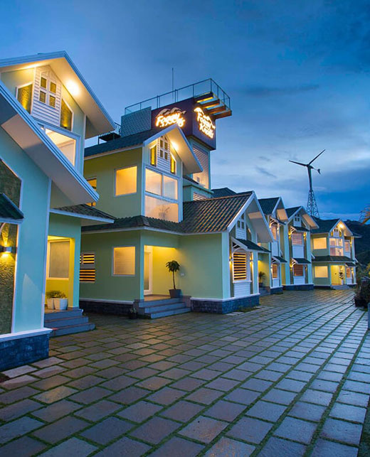 luxury resort in vagamon